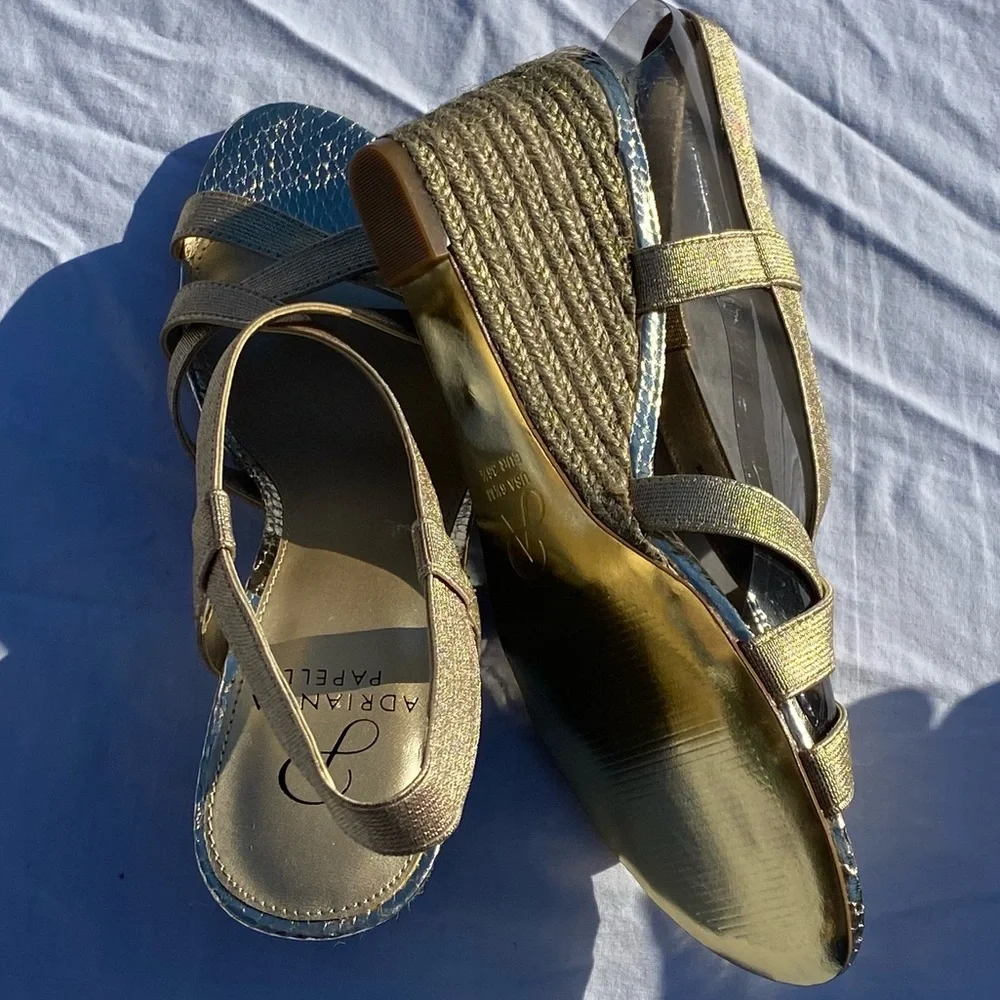 NWT Adrianna Papell Alba Platino Metallic gold and tan wedges / 9.5 / Inc. box - Picture 10 of 16